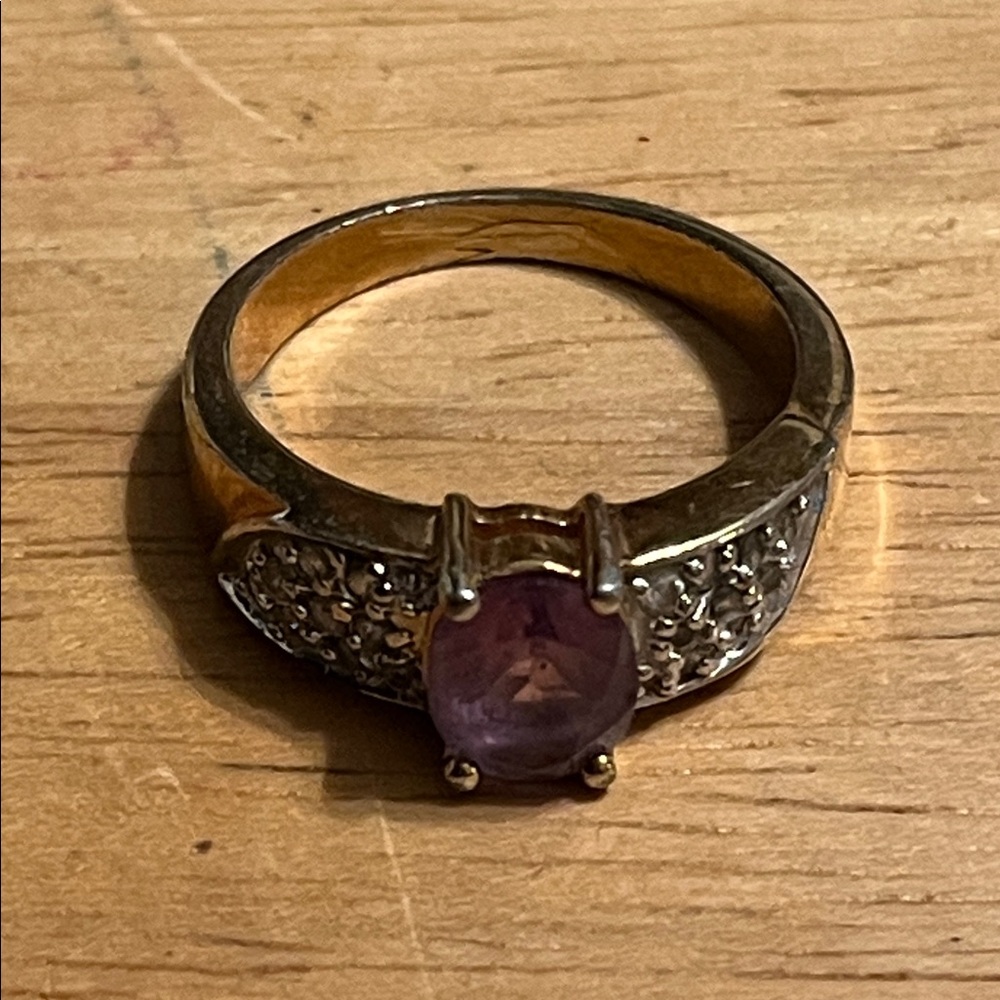 Elegant Gold and Purple Gemstone Ring Size 10